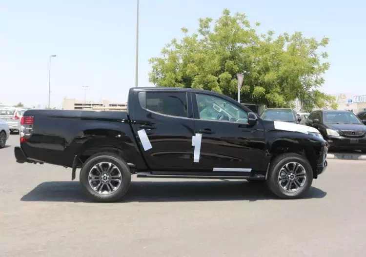 Mitsubishi L200 D/C Sportero A/T