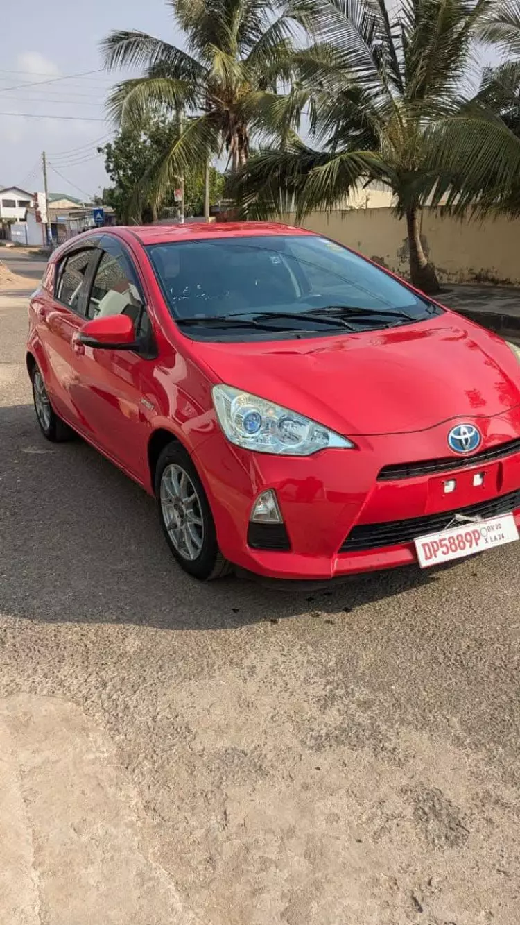 Toyota Aqua Hybrid