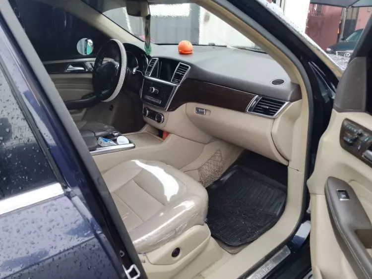 Mercedes-Benz ML 350