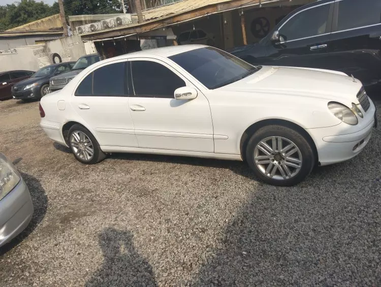 Mercedes-Benz E 350