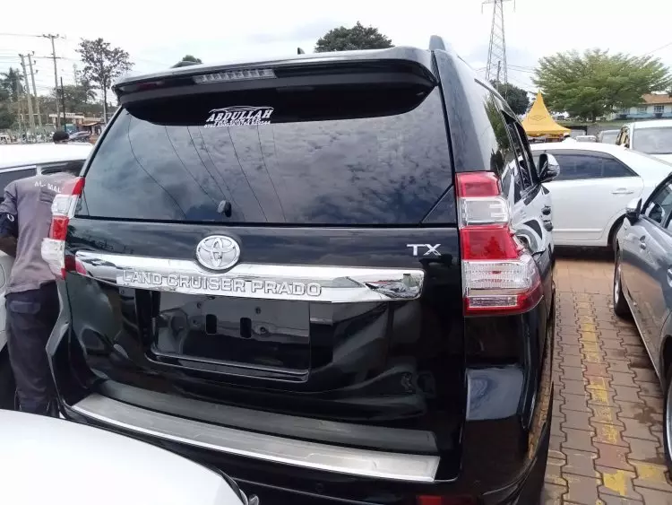 Toyota Landcruiser Prado