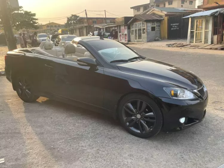 Lexus IS 250