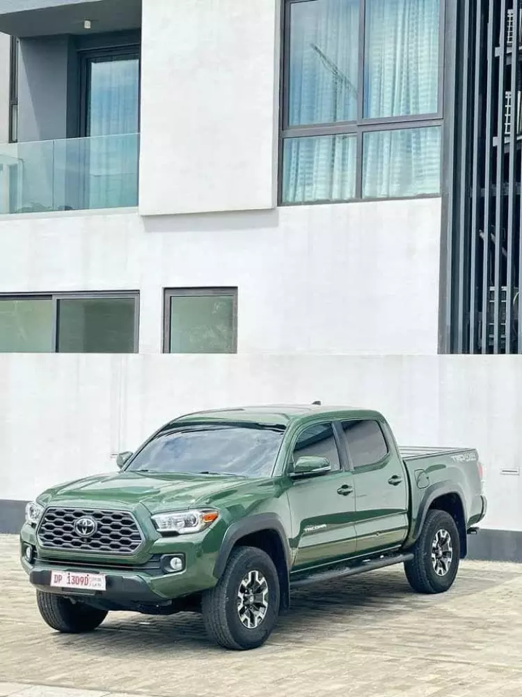 Toyota Tacoma