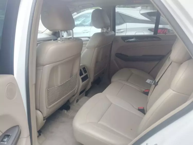 Mercedes-Benz ML 350