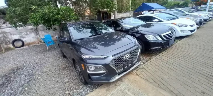 Hyundai Kona