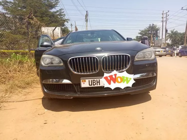 BMW 740