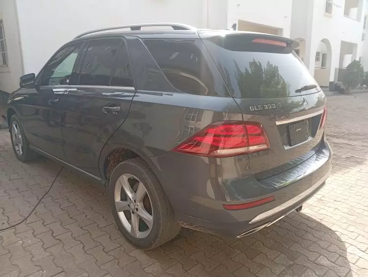 Mercedes-Benz GLE 350