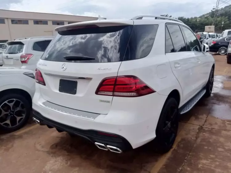 Mercedes-Benz GLE 350