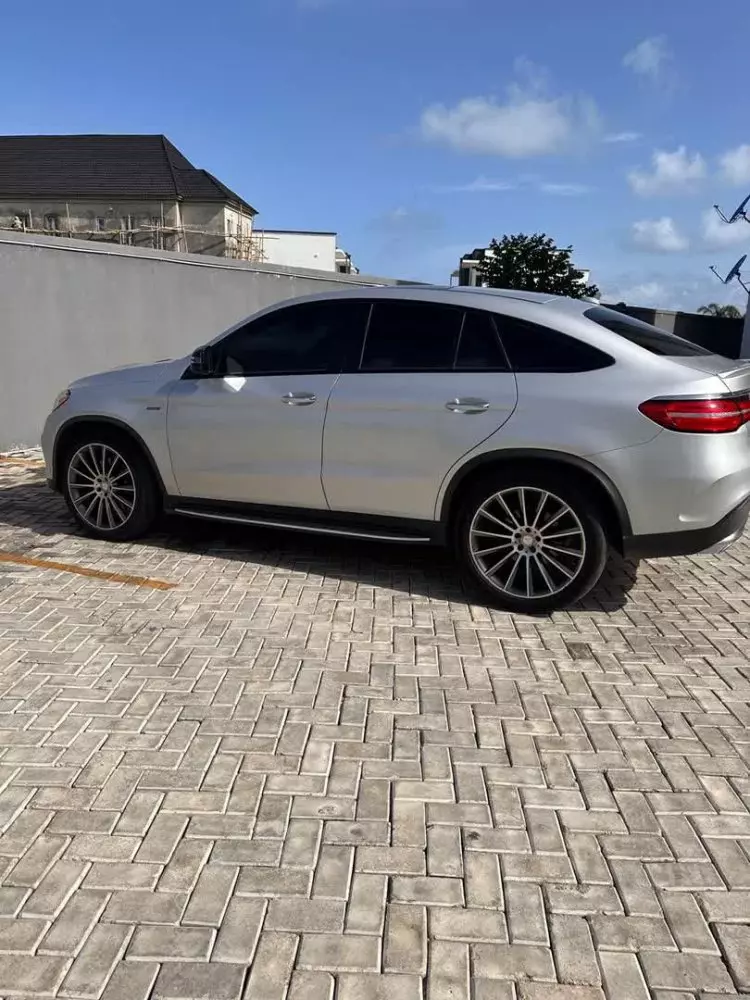Mercedes-Benz GLE 450