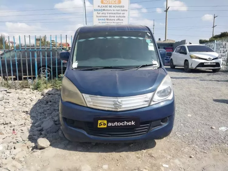 SUZUKI Solio