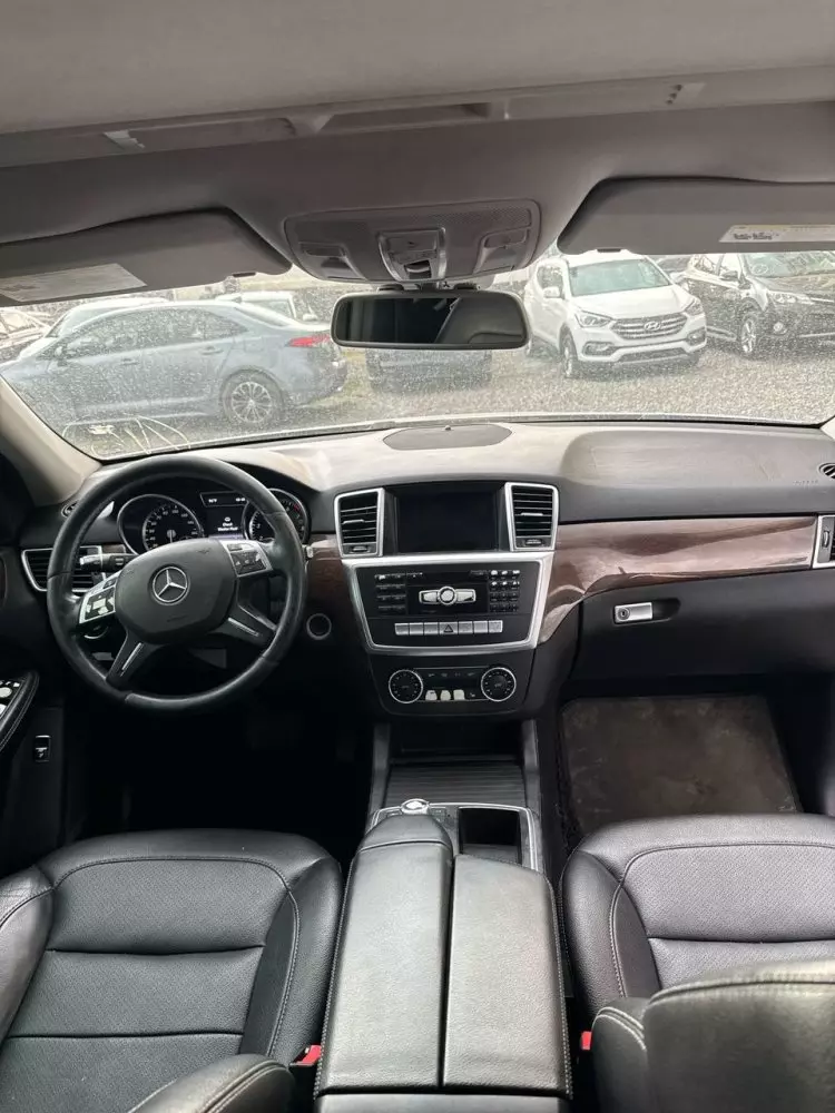 Mercedes-Benz ML 350