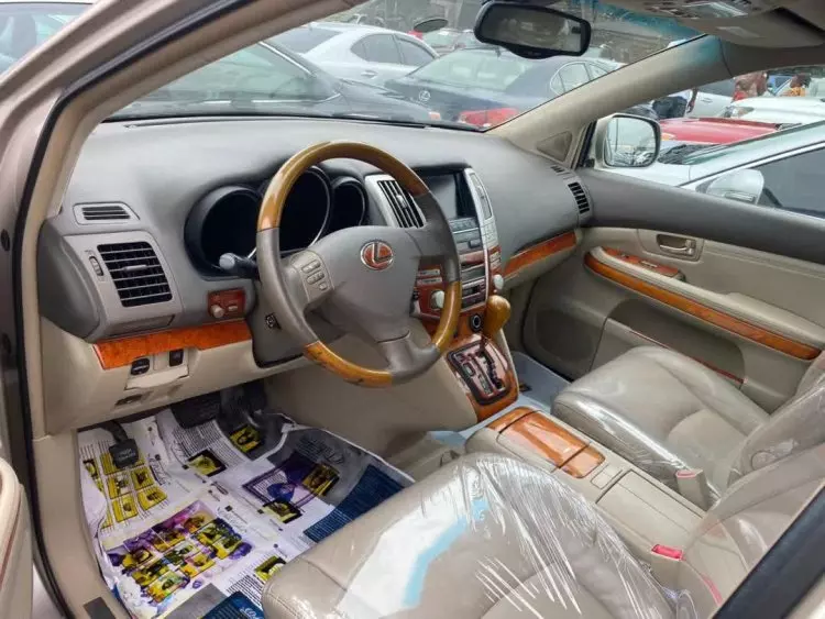 Lexus RX 330