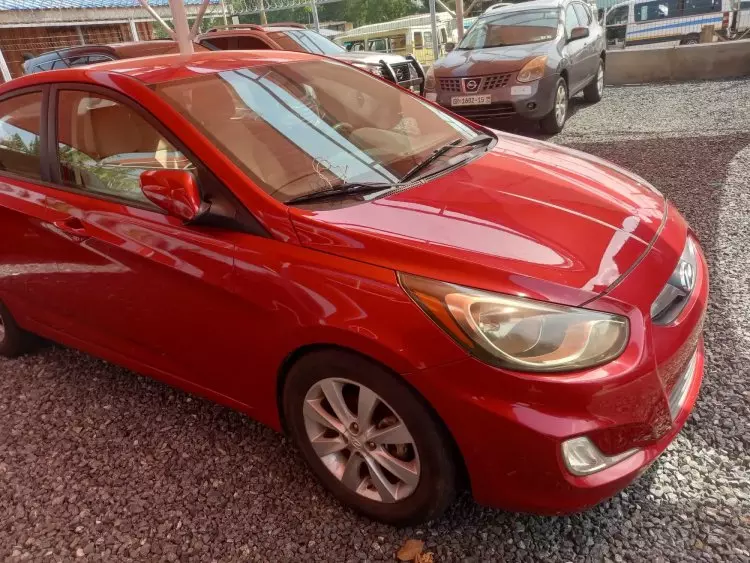 Hyundai Accent