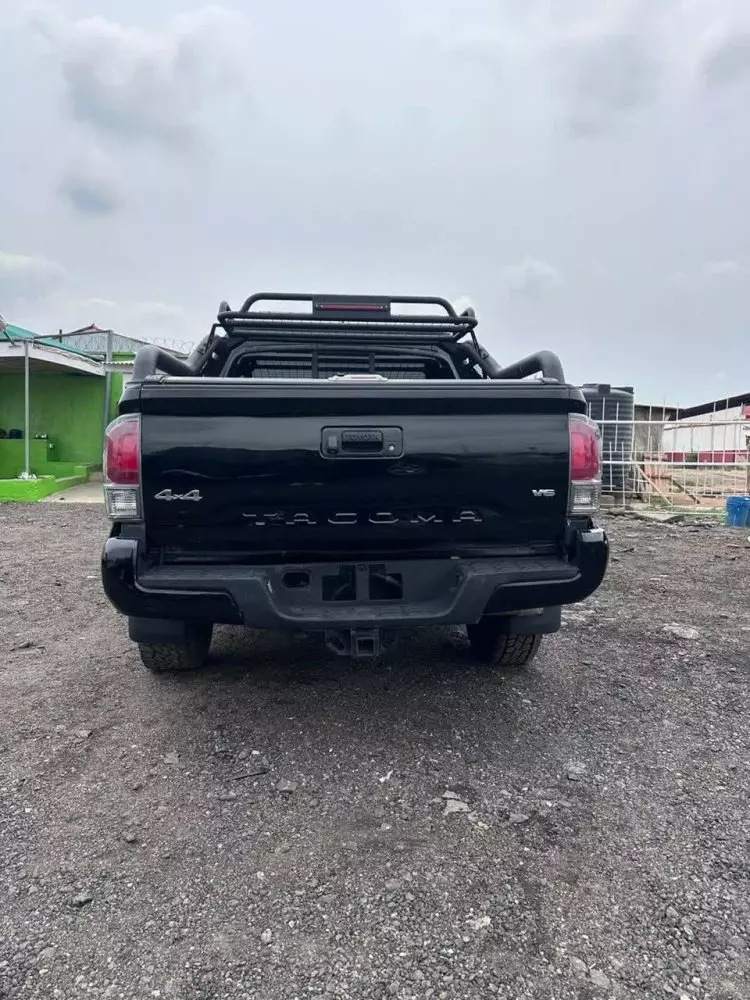 Toyota Tacoma