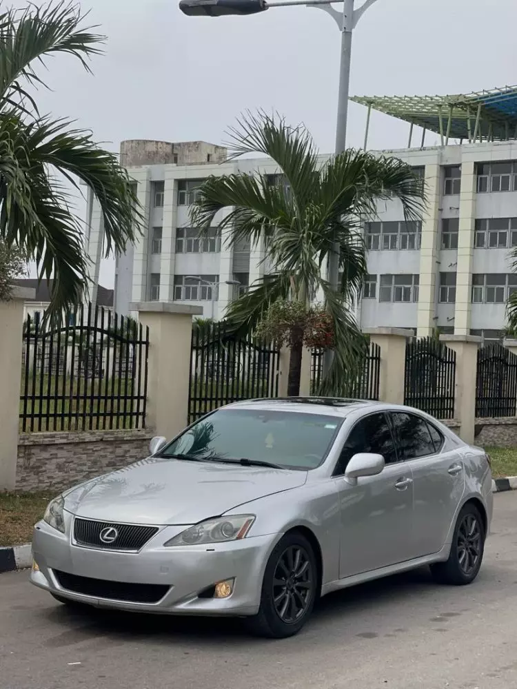 Lexus IS 250