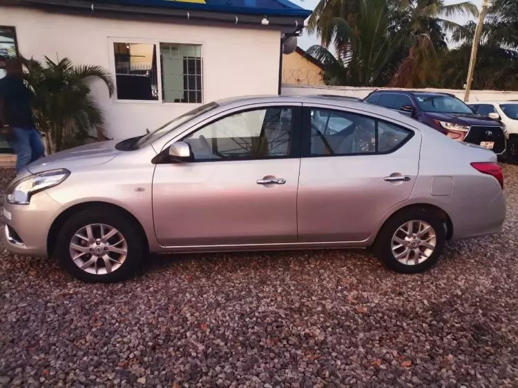 Nissan Sentra