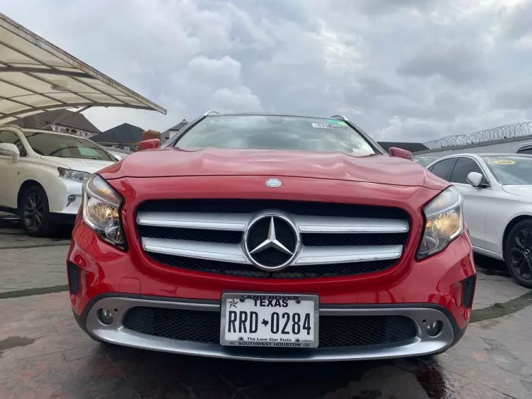 Mercedes-Benz GLA 250