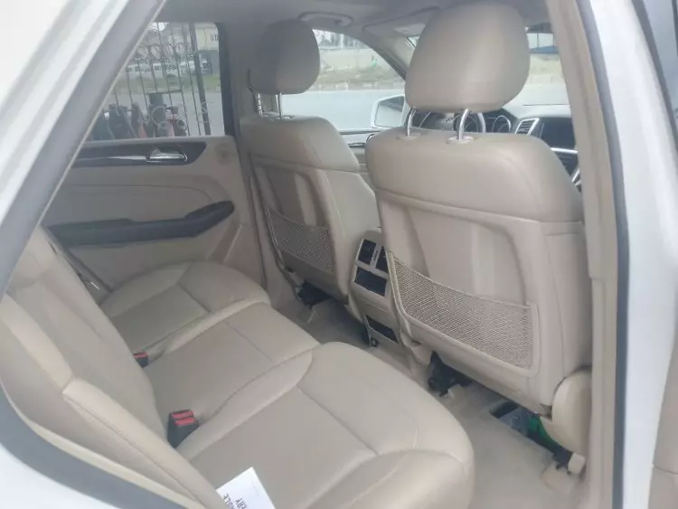 Mercedes-Benz ML 350