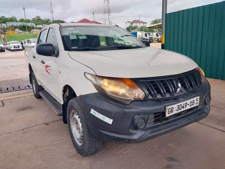 Mitsubishi L200 D/C GL Did