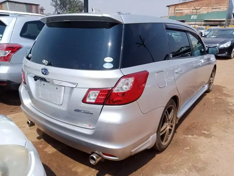 Subaru Exiga