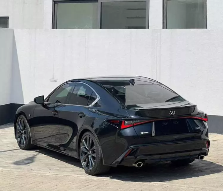 Lexus IS 350