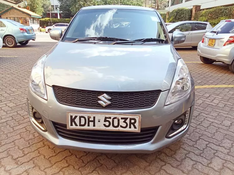 SUZUKI Swift