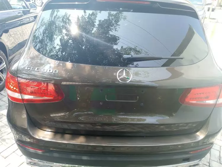 Mercedes-Benz GLC 300