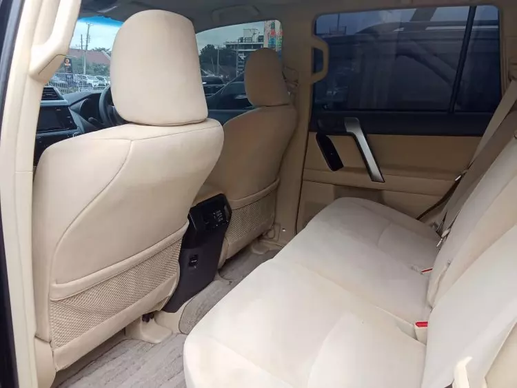 Toyota Landcruiser prado TX