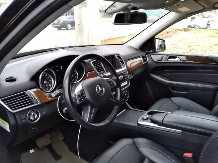 Mercedes-Benz ML 350