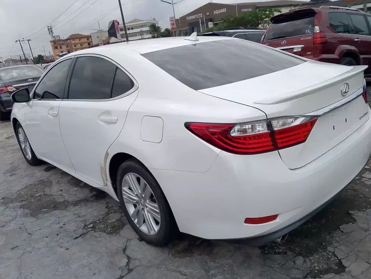 Lexus ES 350