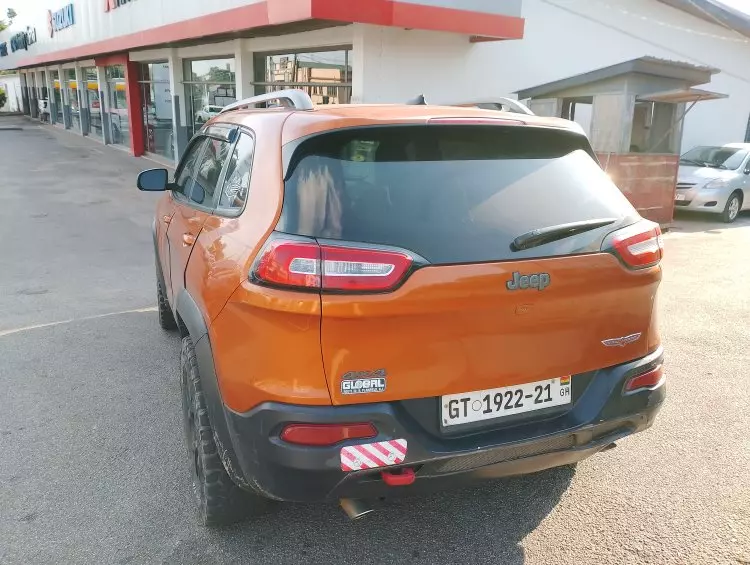 JEEP Cherokee