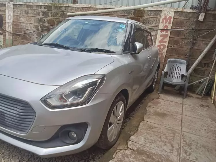 SUZUKI Swift