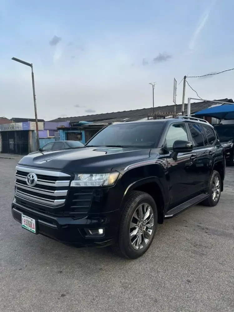 Toyota Land Cruiser GXR