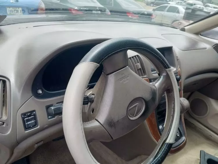 Lexus RX 300