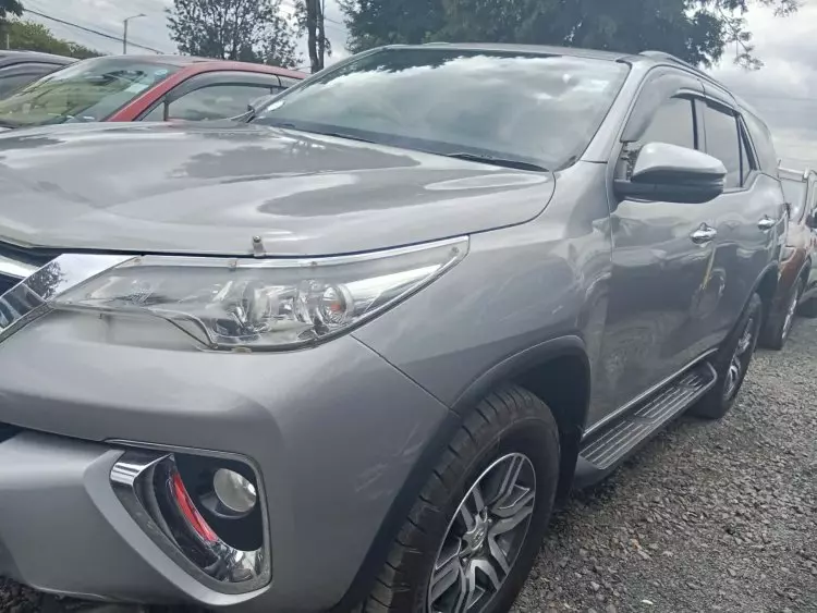Toyota Fortuner