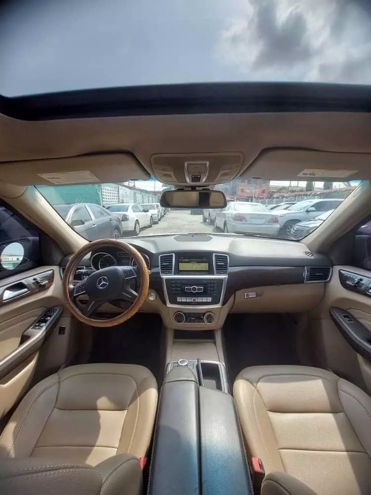 Mercedes-Benz ML 350