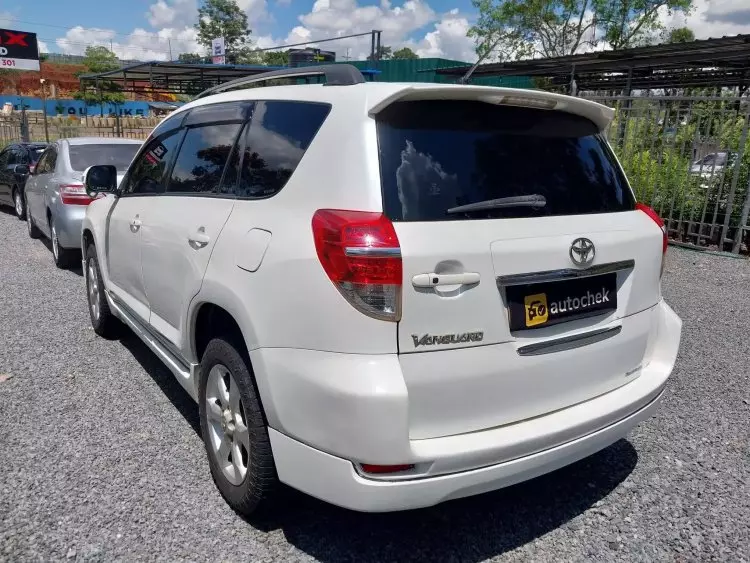 Toyota Vanguard