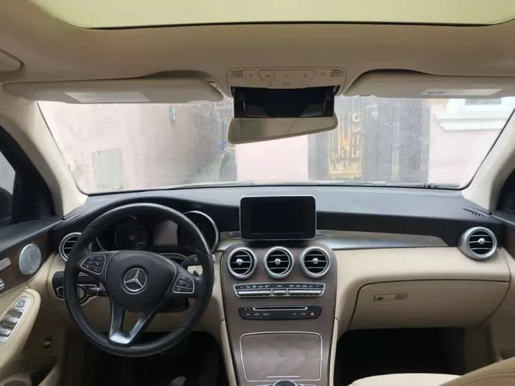 Mercedes-Benz GLC 300