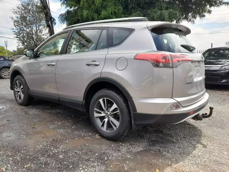 Toyota RAV 4