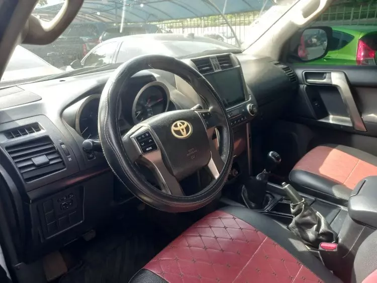 Toyota Landcruiser Prado