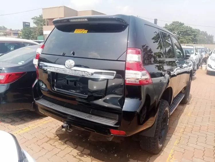 Toyota Landcruiser Prado