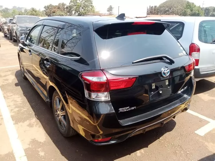 Toyota Fielder WXB