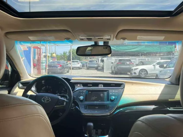 Toyota Avalon