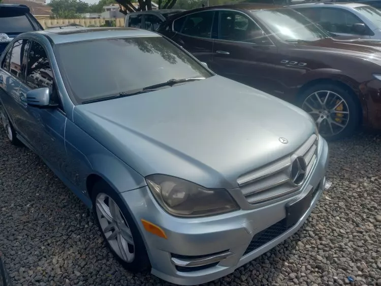 Mercedes-Benz C 250