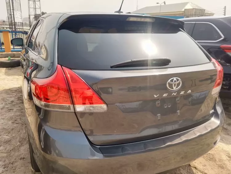 Toyota Venza