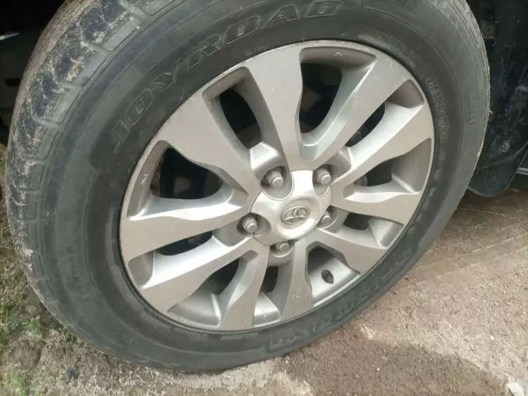 Toyota Sequoia