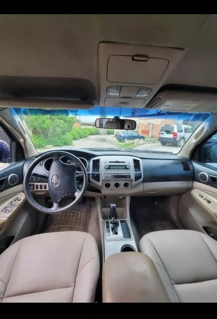 Toyota Tacoma