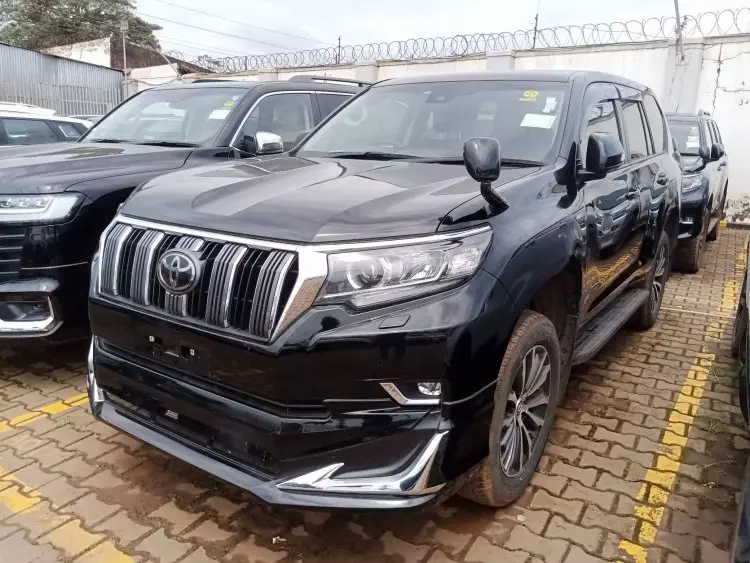 Toyota Landcruiser Prado
