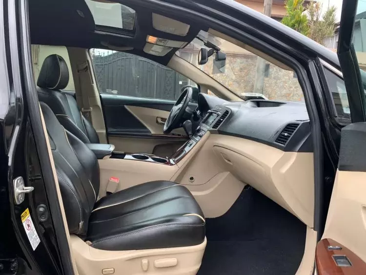 Toyota Venza