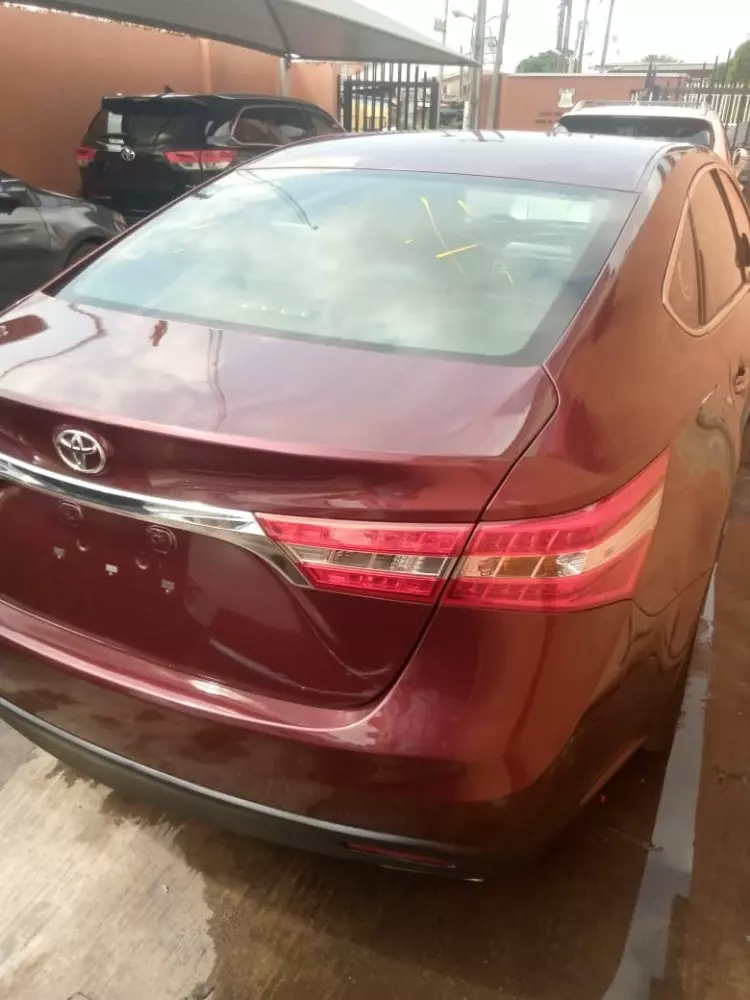 Toyota Avalon